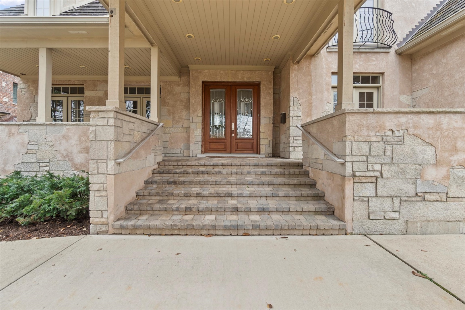 130 Fuller Road, Hinsdale, IL 60521