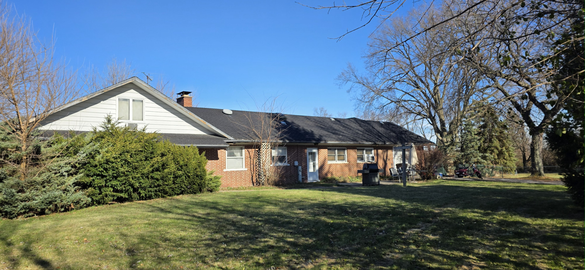 8035 Pluskota Drive, Orland Park, IL 60462