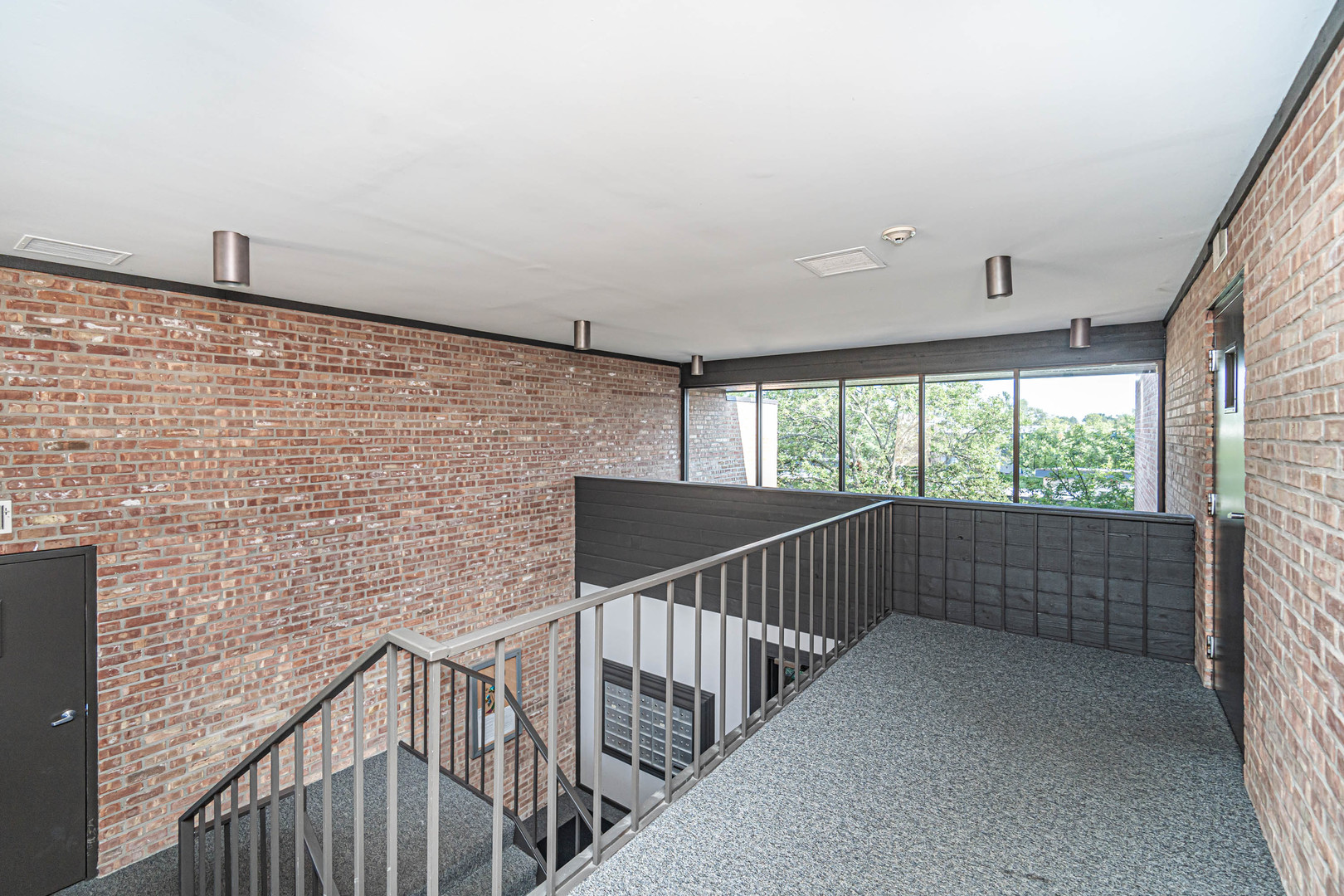 1255 N Sterling Avenue #201, Palatine, IL 60067