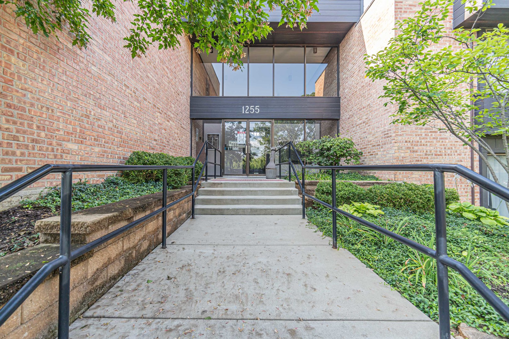 1255 N Sterling Avenue #201, Palatine, IL 60067