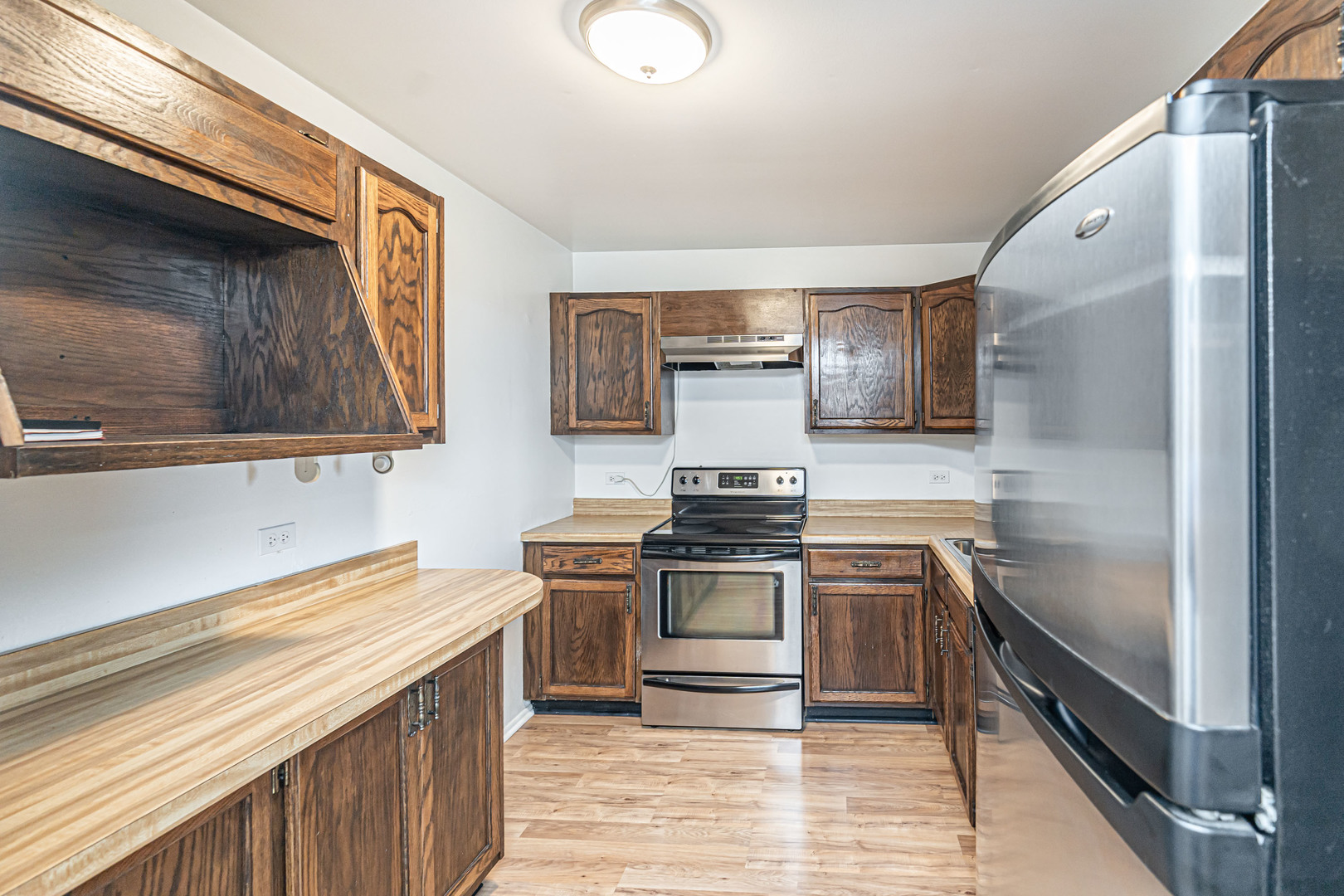 1255 N Sterling Avenue #201, Palatine, IL 60067