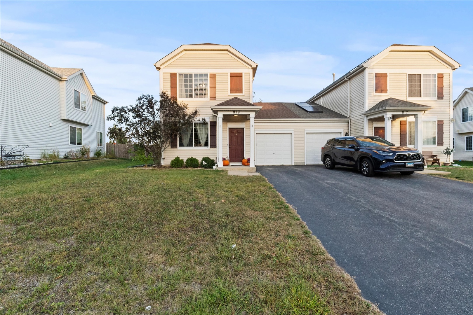 819 Daniel Drive, Minooka, IL 60447