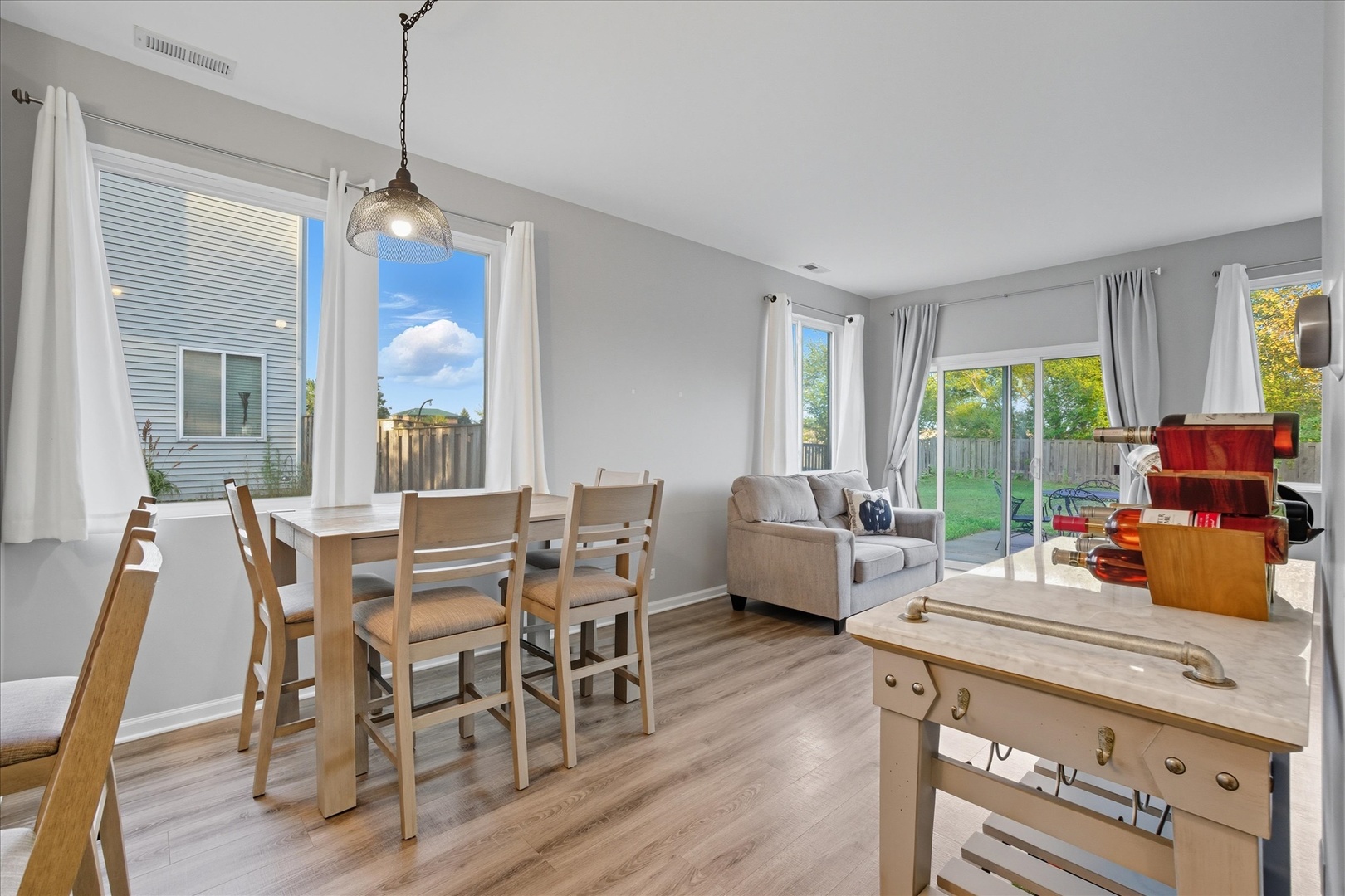 819 Daniel Drive, Minooka, IL 60447