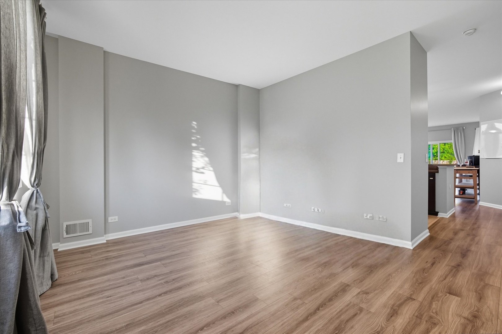 819 Daniel Drive, Minooka, IL 60447