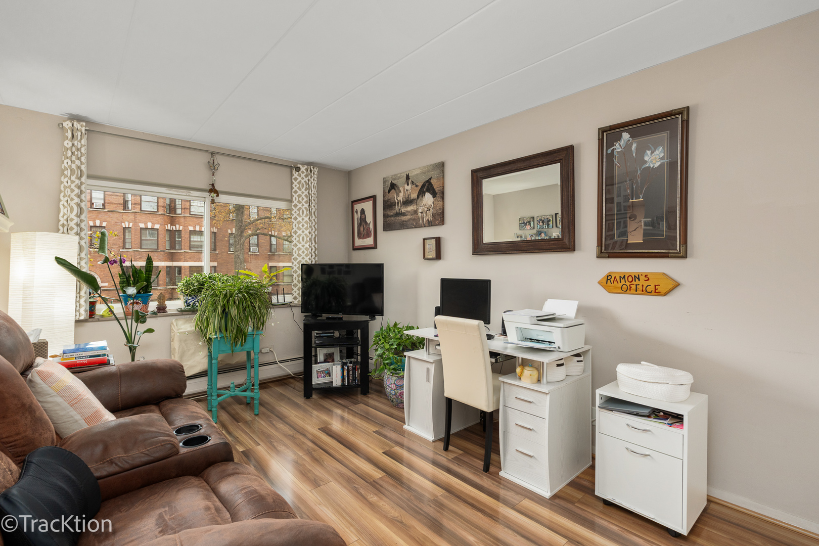 203 N Kenilworth Avenue #2N, Oak Park, IL 60302