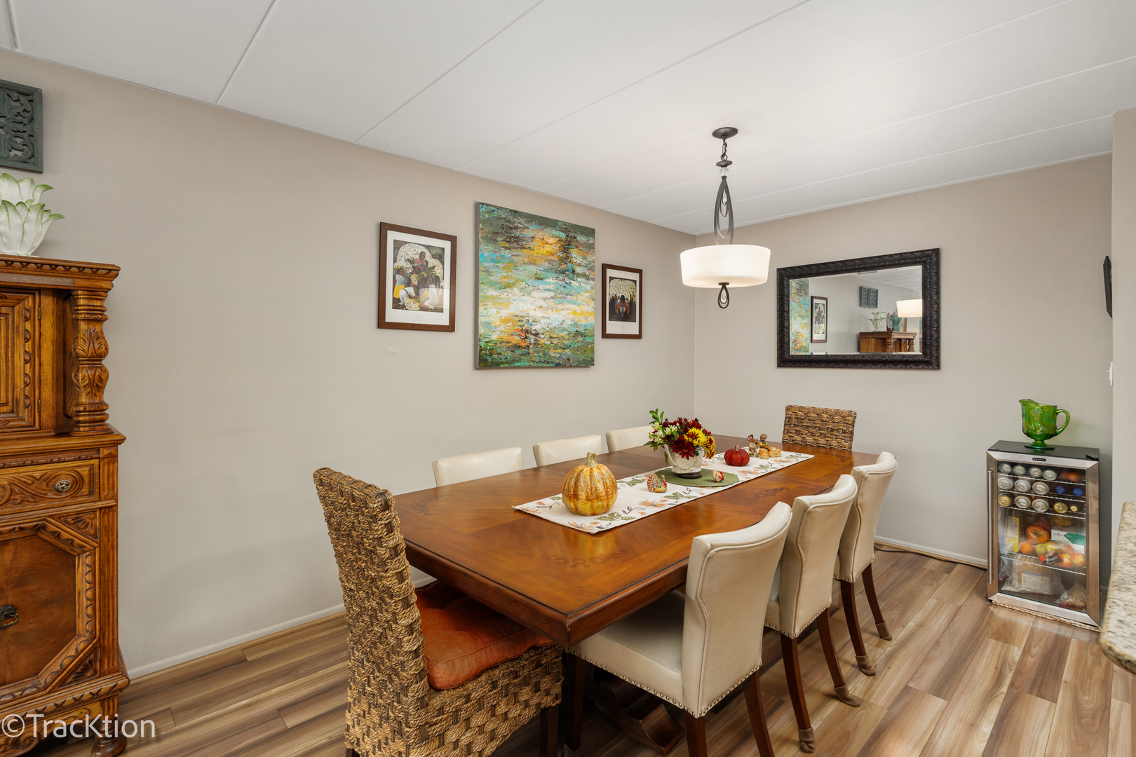 203 N Kenilworth Avenue #2N, Oak Park, IL 60302