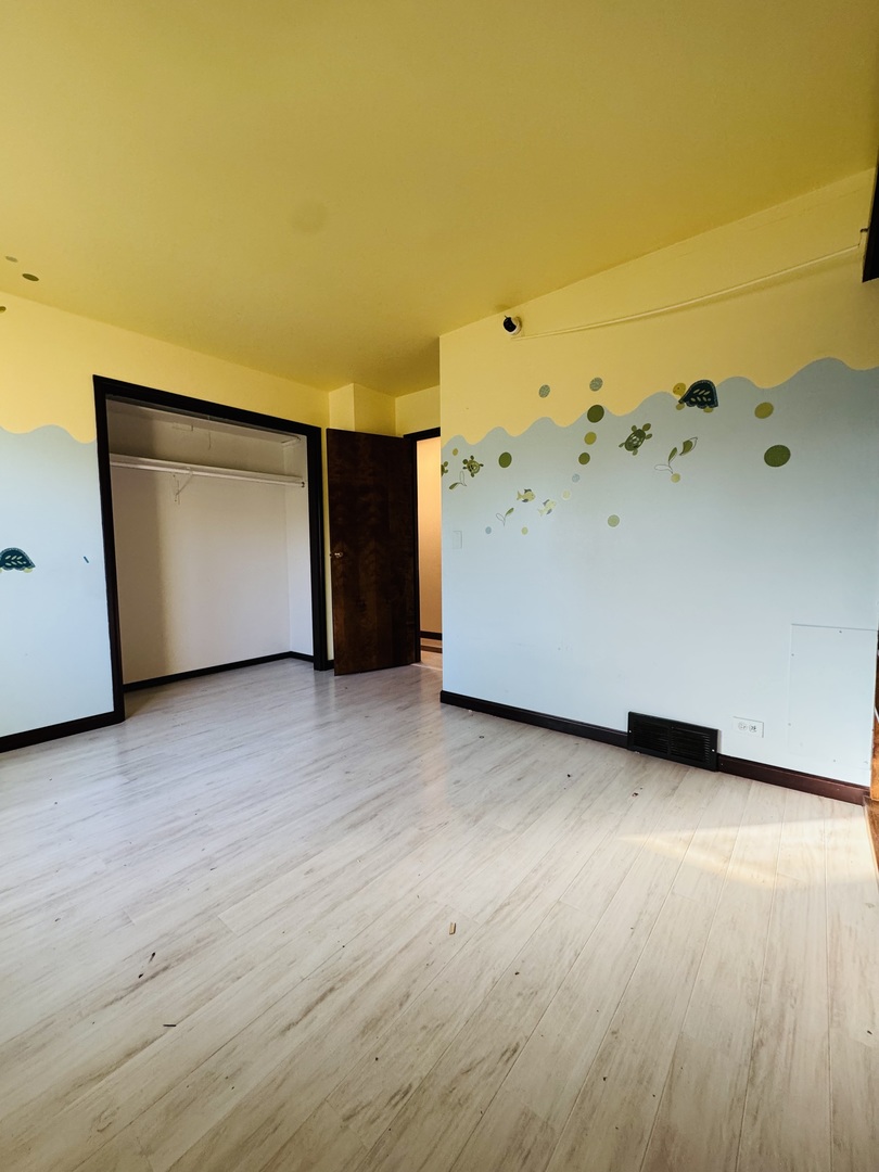 416 E North Broadway Street, Lombard, IL 60148