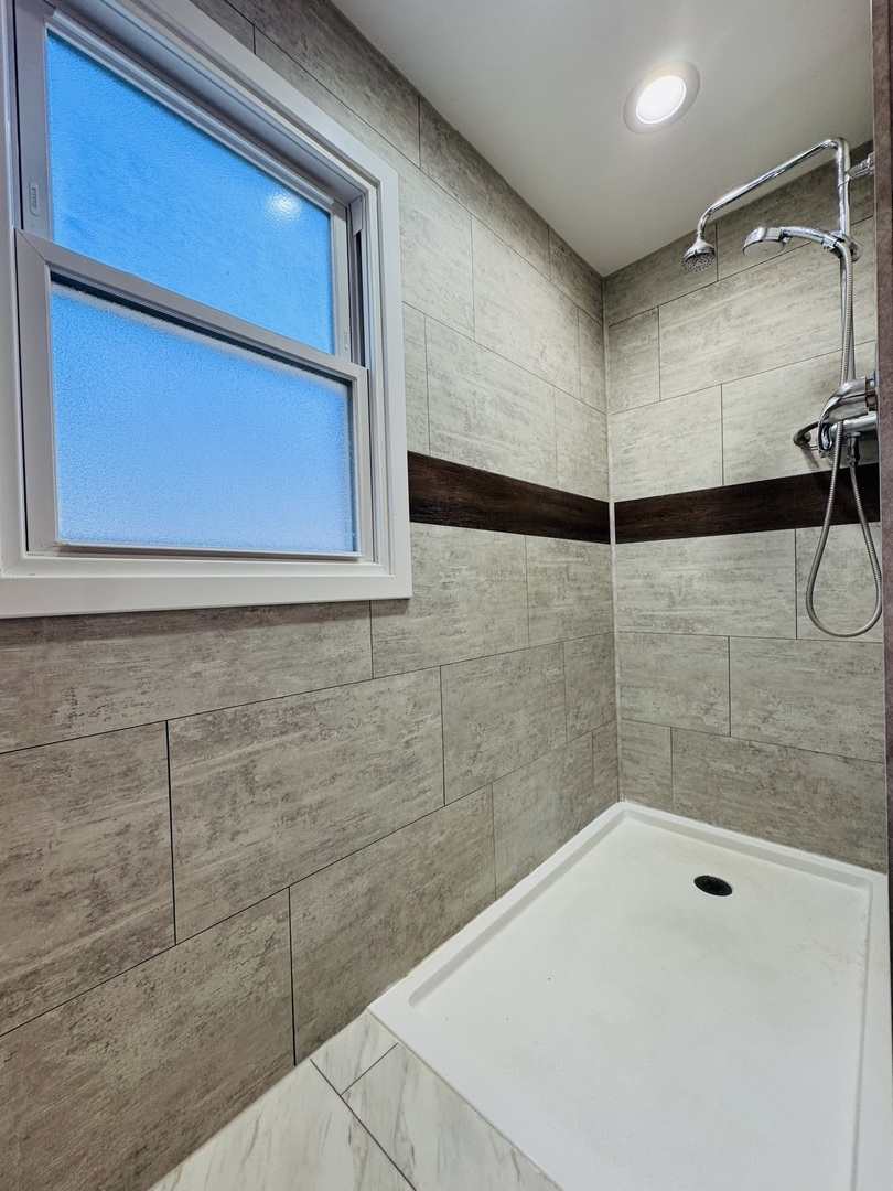 416 E North Broadway Street, Lombard, IL 60148