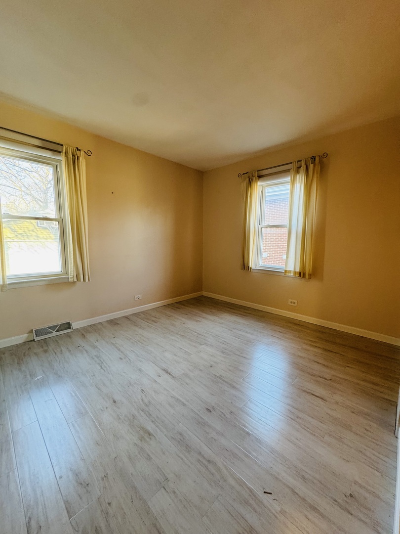 416 E North Broadway Street, Lombard, IL 60148