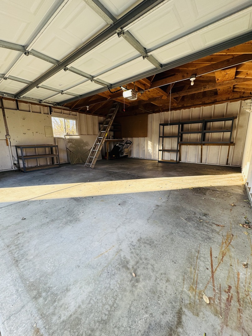 416 E North Broadway Street, Lombard, IL 60148