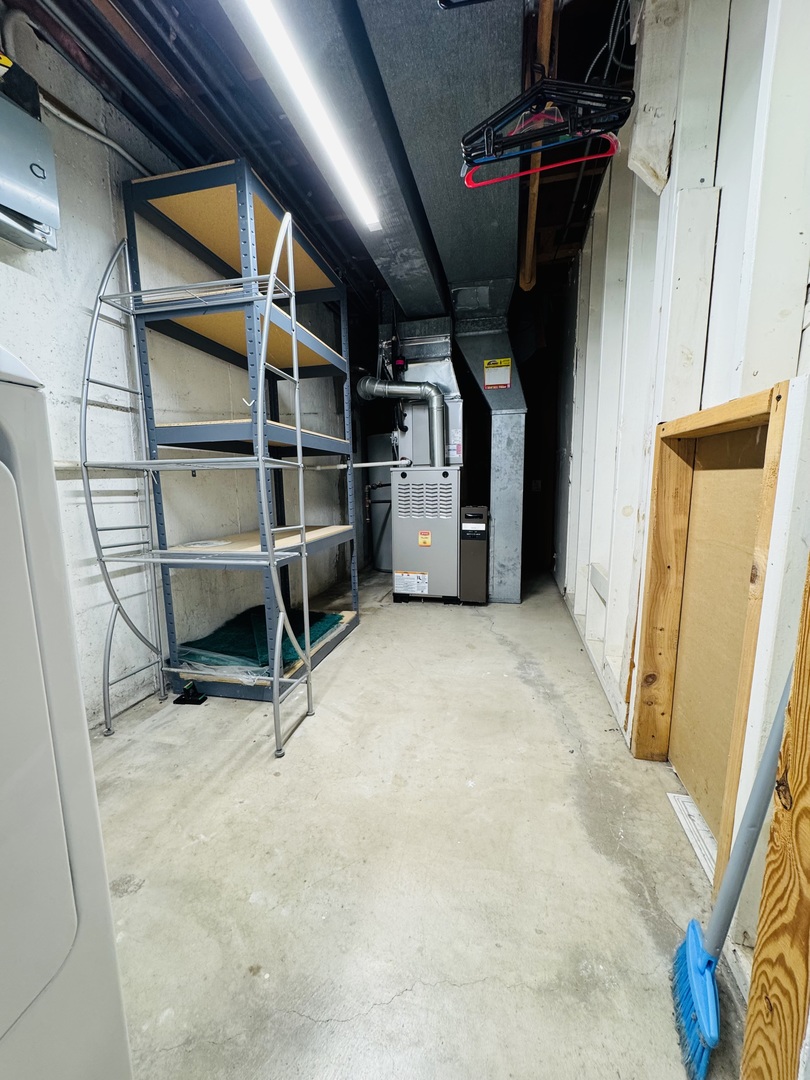 416 E North Broadway Street, Lombard, IL 60148