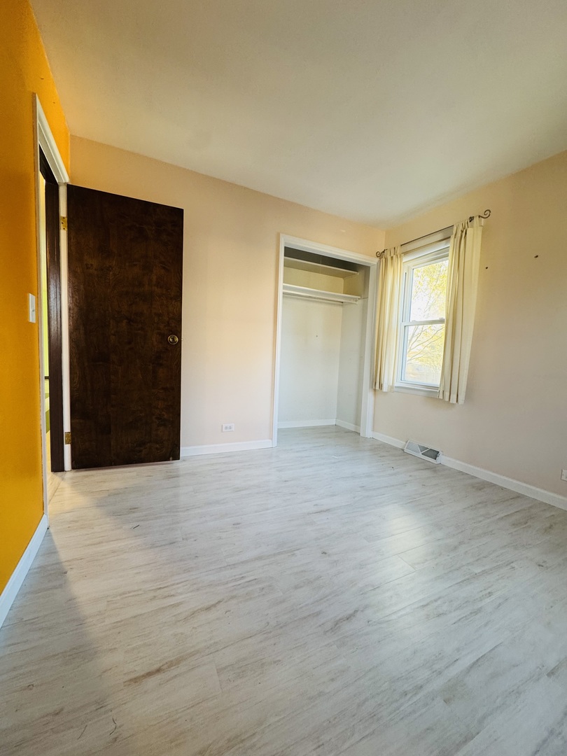 416 E North Broadway Street, Lombard, IL 60148