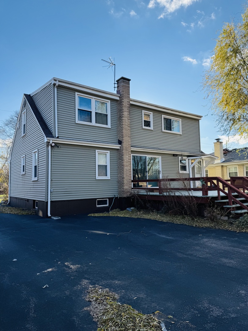 416 E North Broadway Street, Lombard, IL 60148