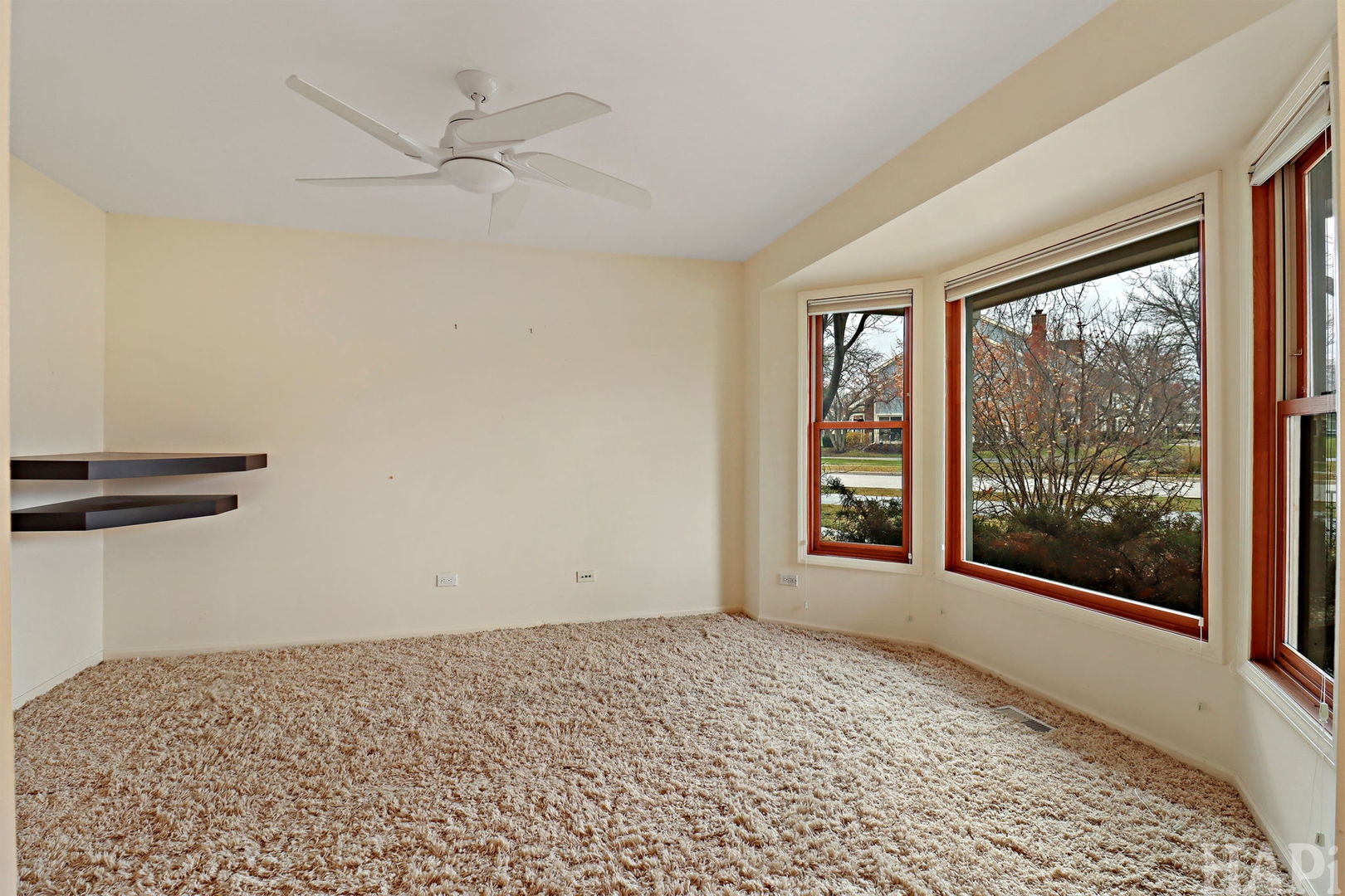 2060 N Charter Point Drive #0, Arlington Heights, IL 60004