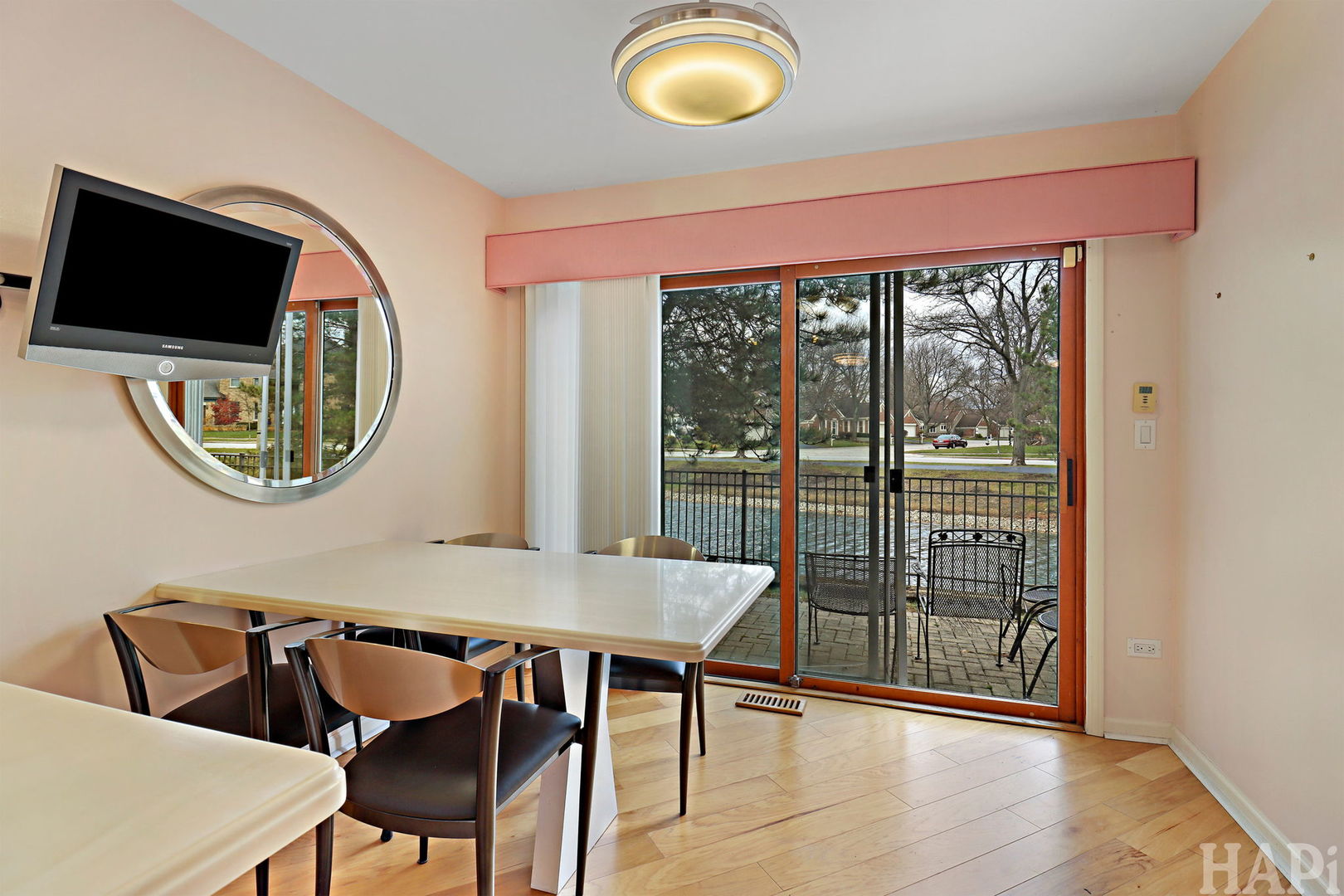 2060 N Charter Point Drive #0, Arlington Heights, IL 60004