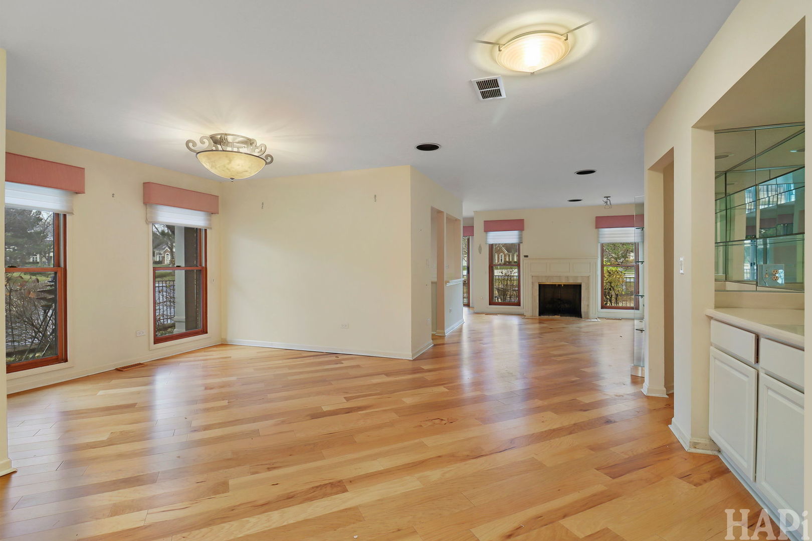 2060 N Charter Point Drive #0, Arlington Heights, IL 60004