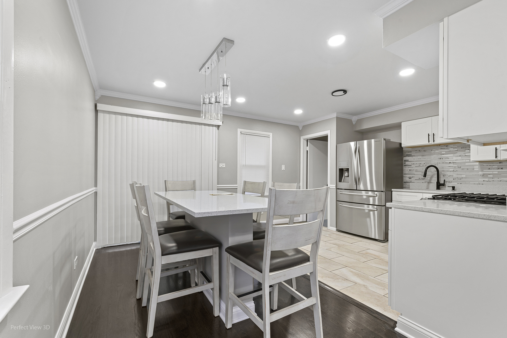 240 E 148th Street, Harvey, IL 60426