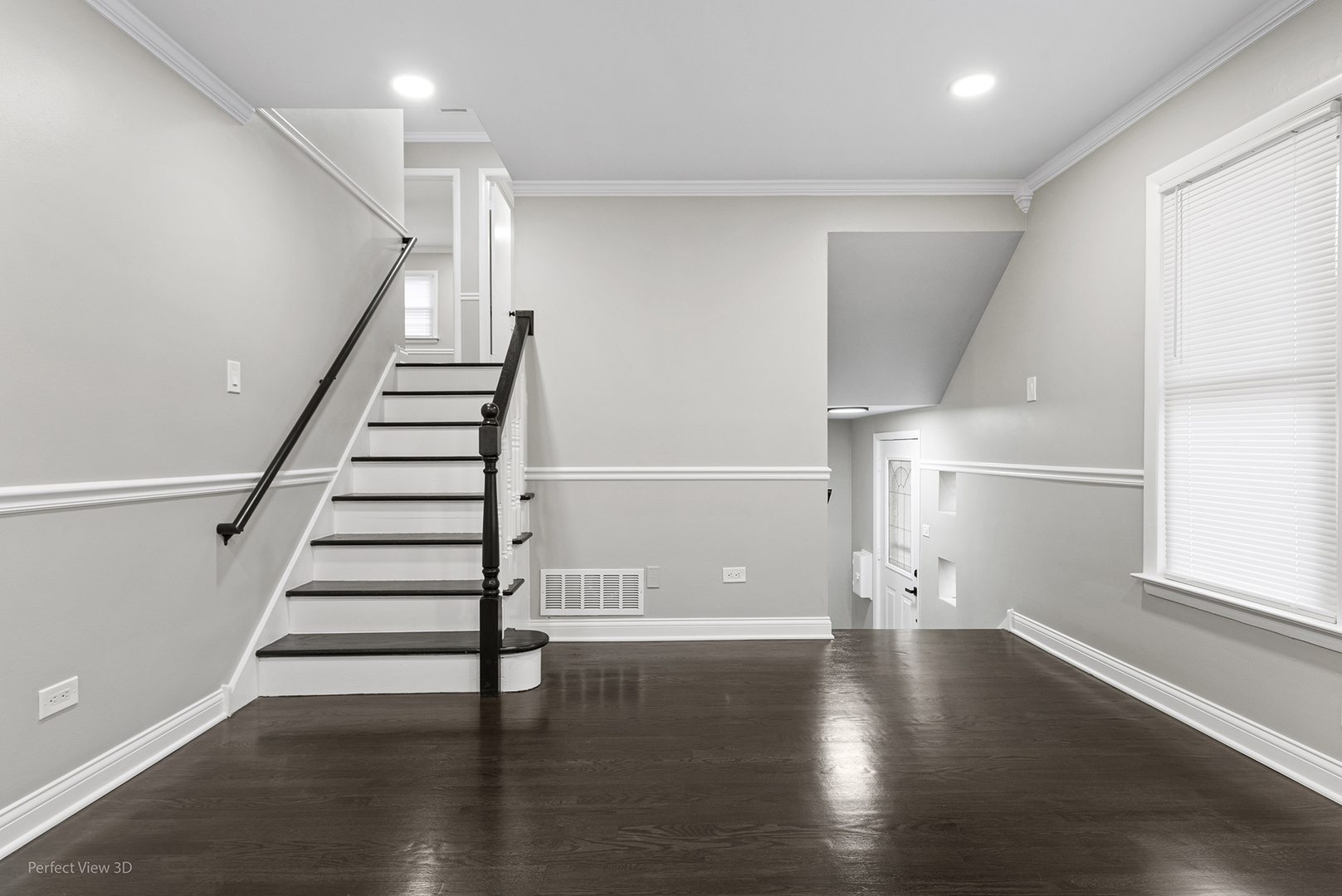 240 E 148th Street, Harvey, IL 60426