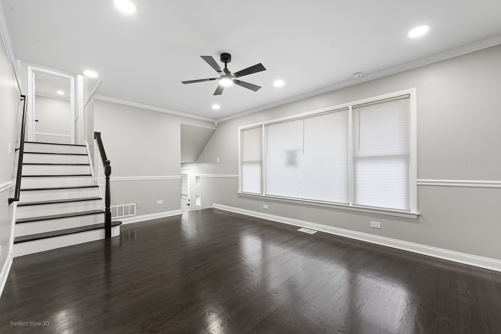 240 E 148th Street, Harvey, IL 60426