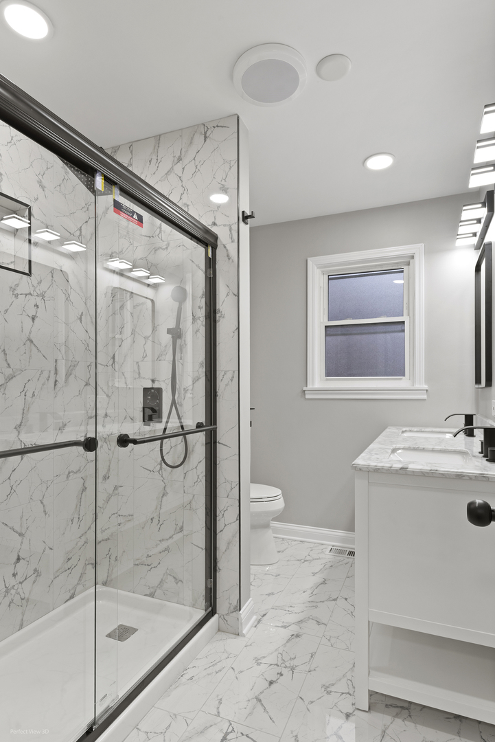 240 E 148th Street, Harvey, IL 60426