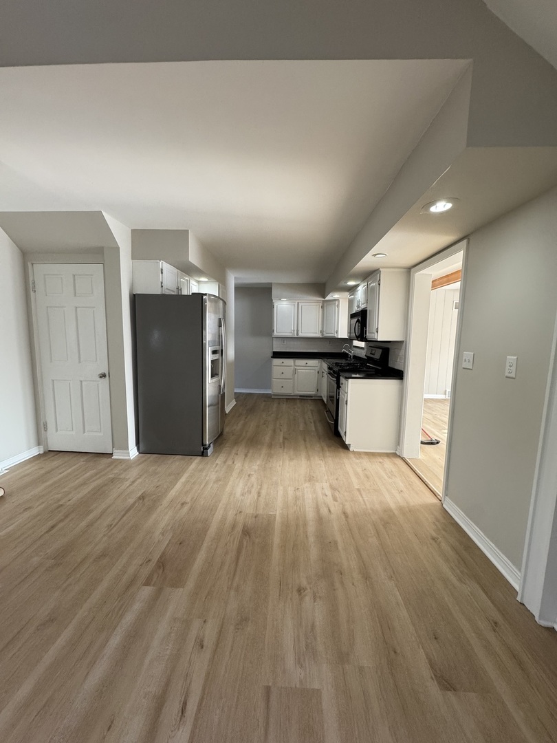 1616 Glenwood Avenue, Joliet, IL 60435