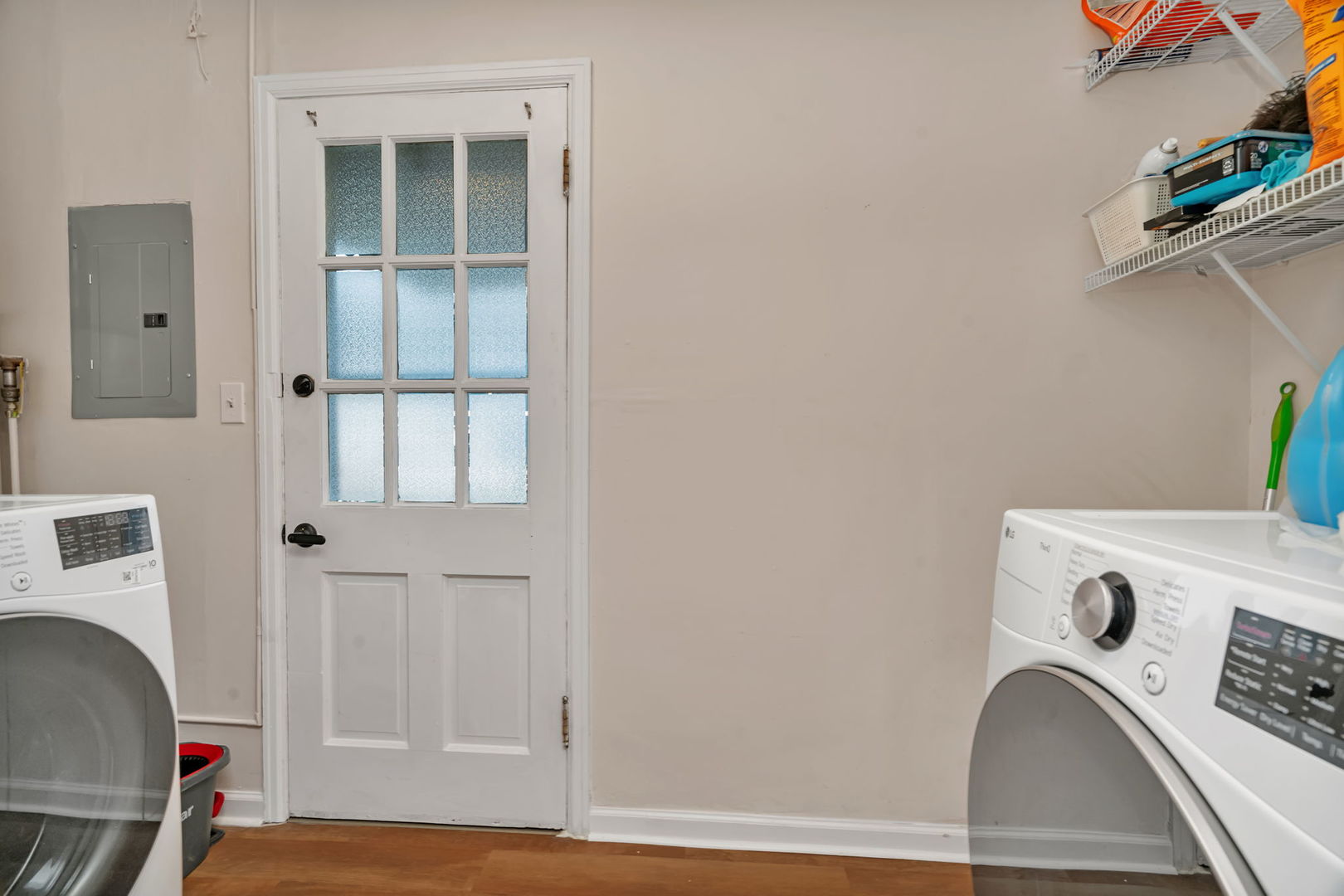 1901 Wilcox Street, Crest Hill, IL 60403