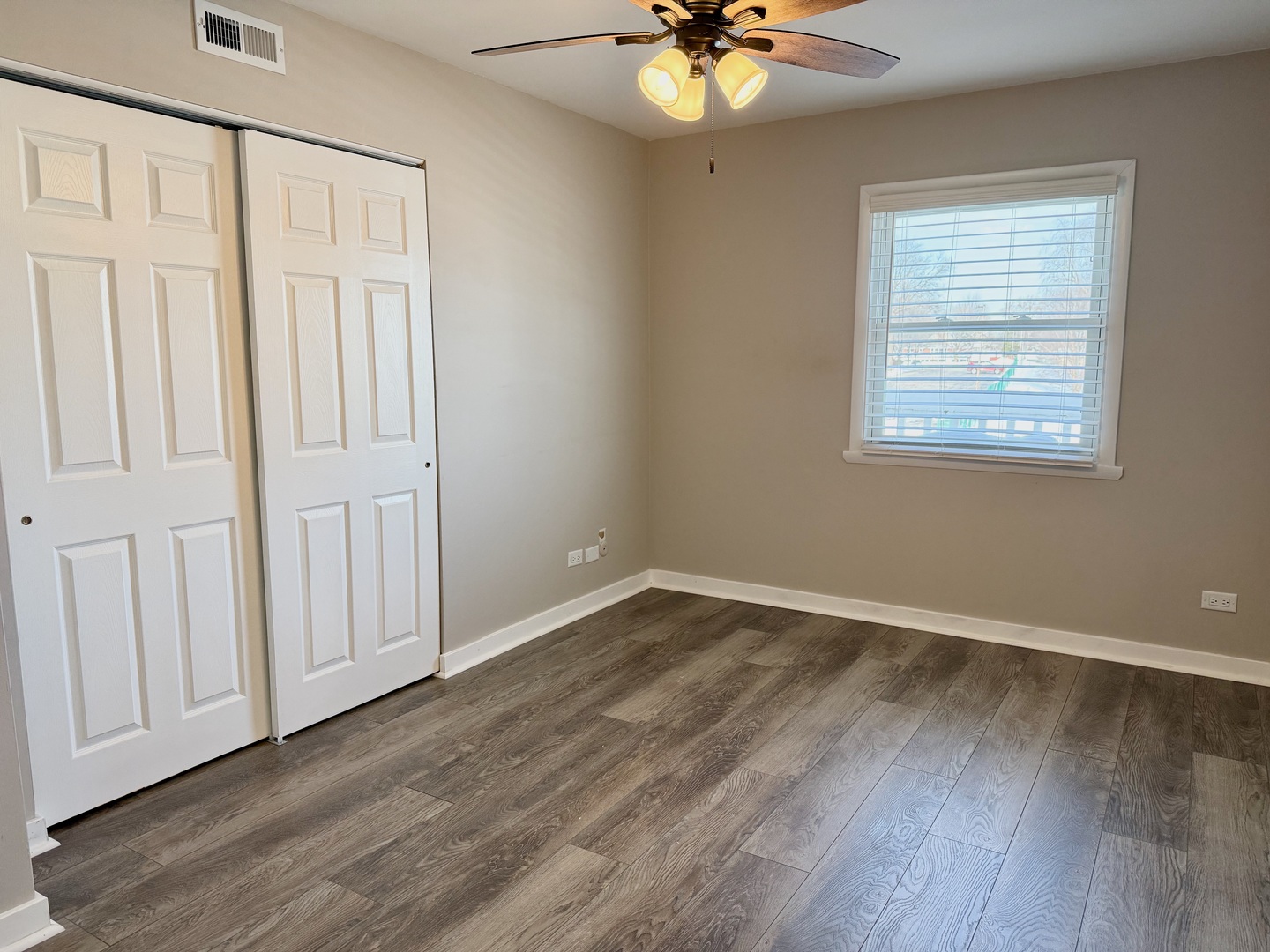 179 Rita Court #D, Bartlett, IL 60103