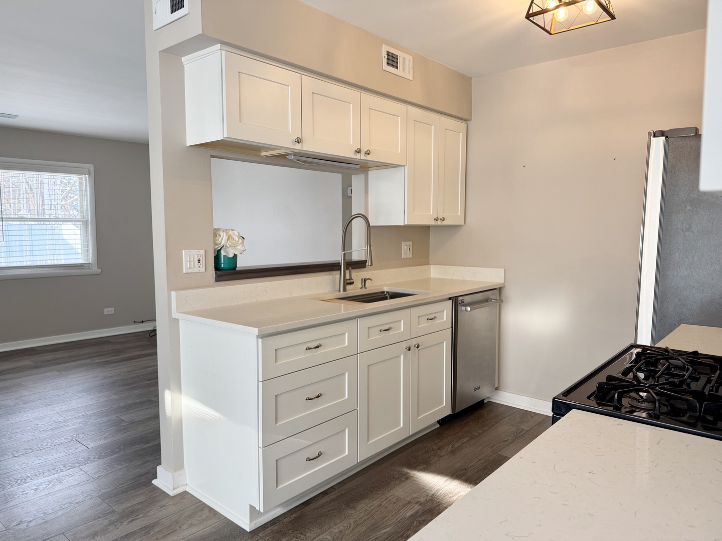 179 Rita Court #D, Bartlett, IL 60103