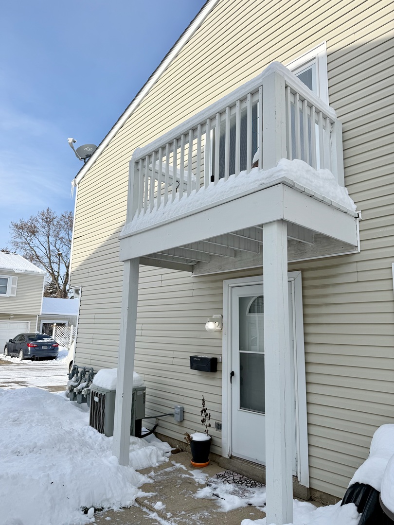 179 Rita Court #D, Bartlett, IL 60103