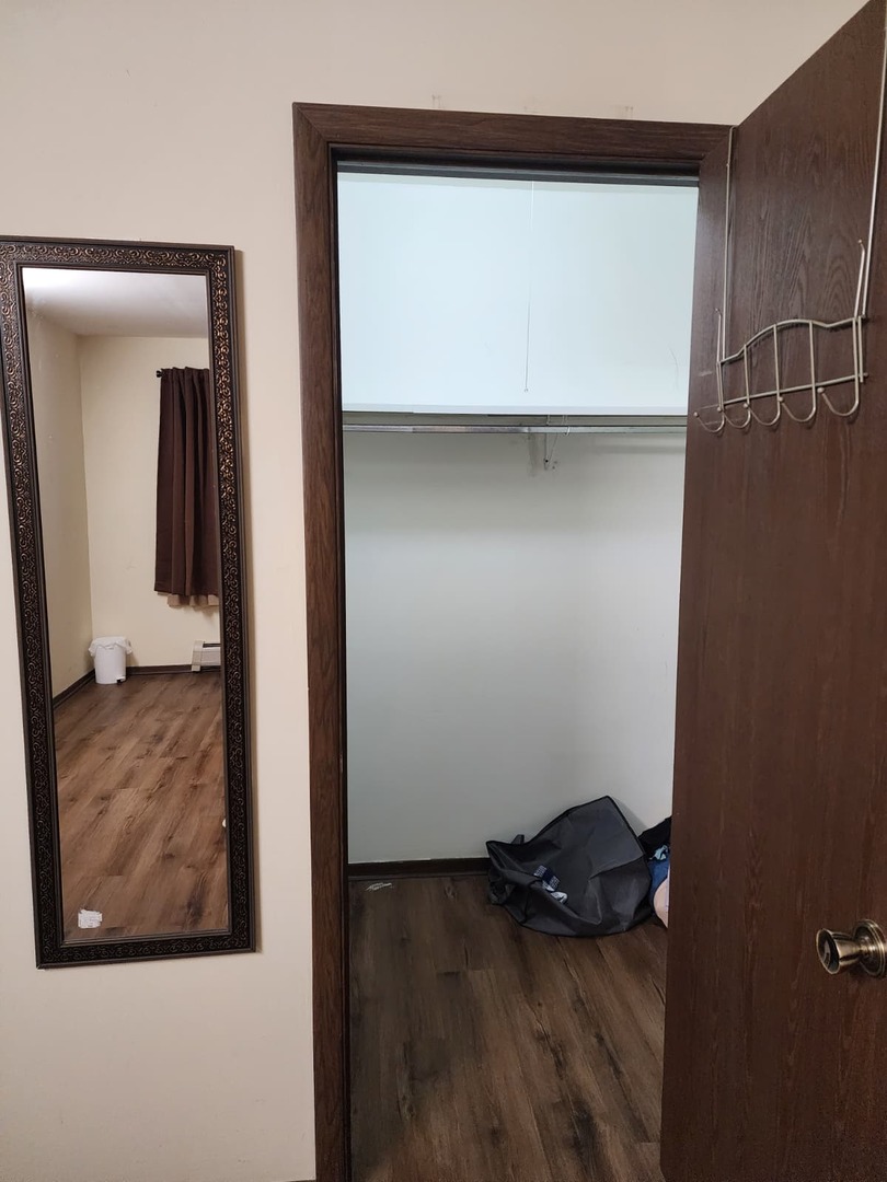 235 N Mill Road #106B, Addison, IL 60101