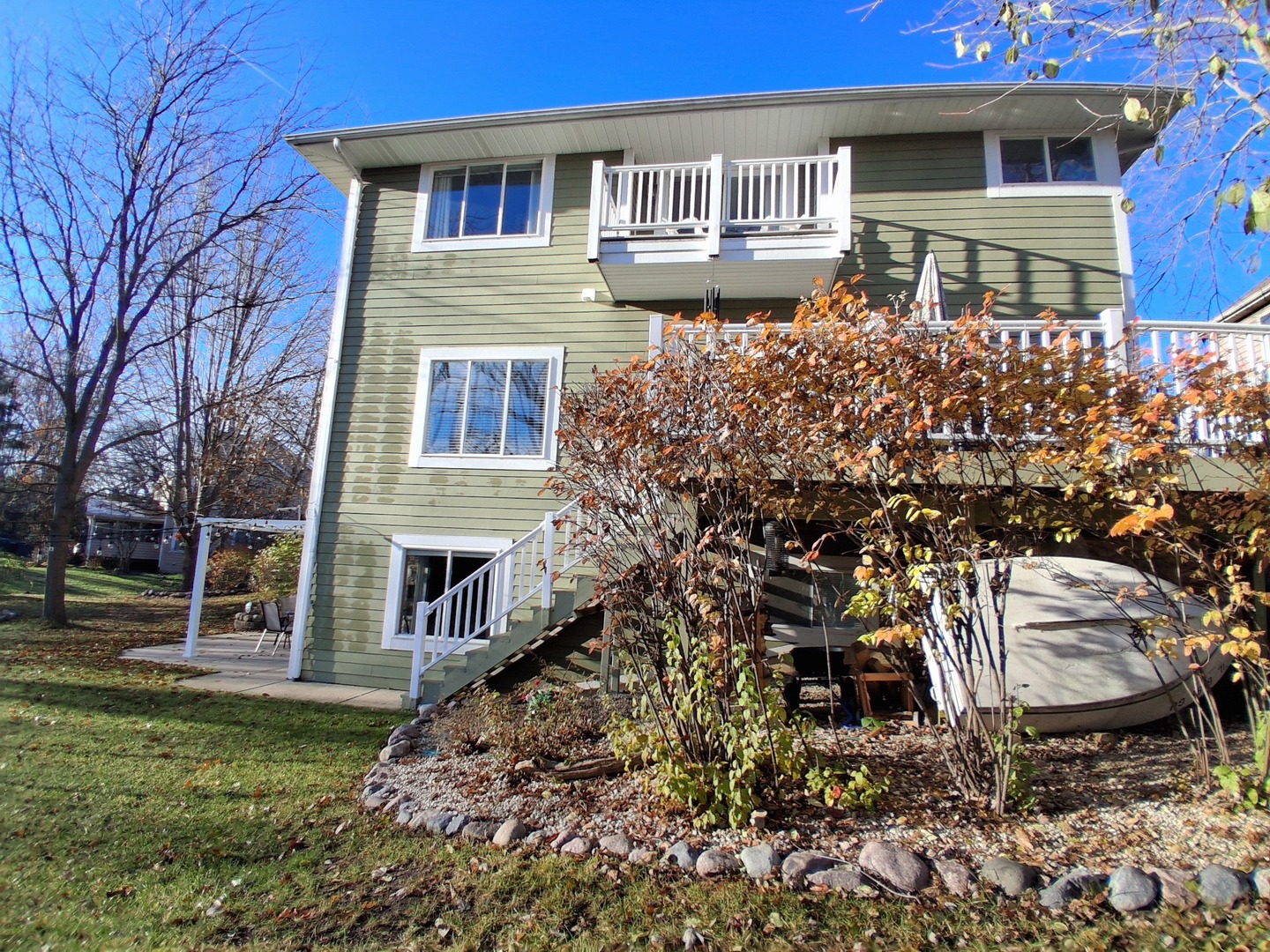 980 Dakota Drive, Woodstock, IL 60098