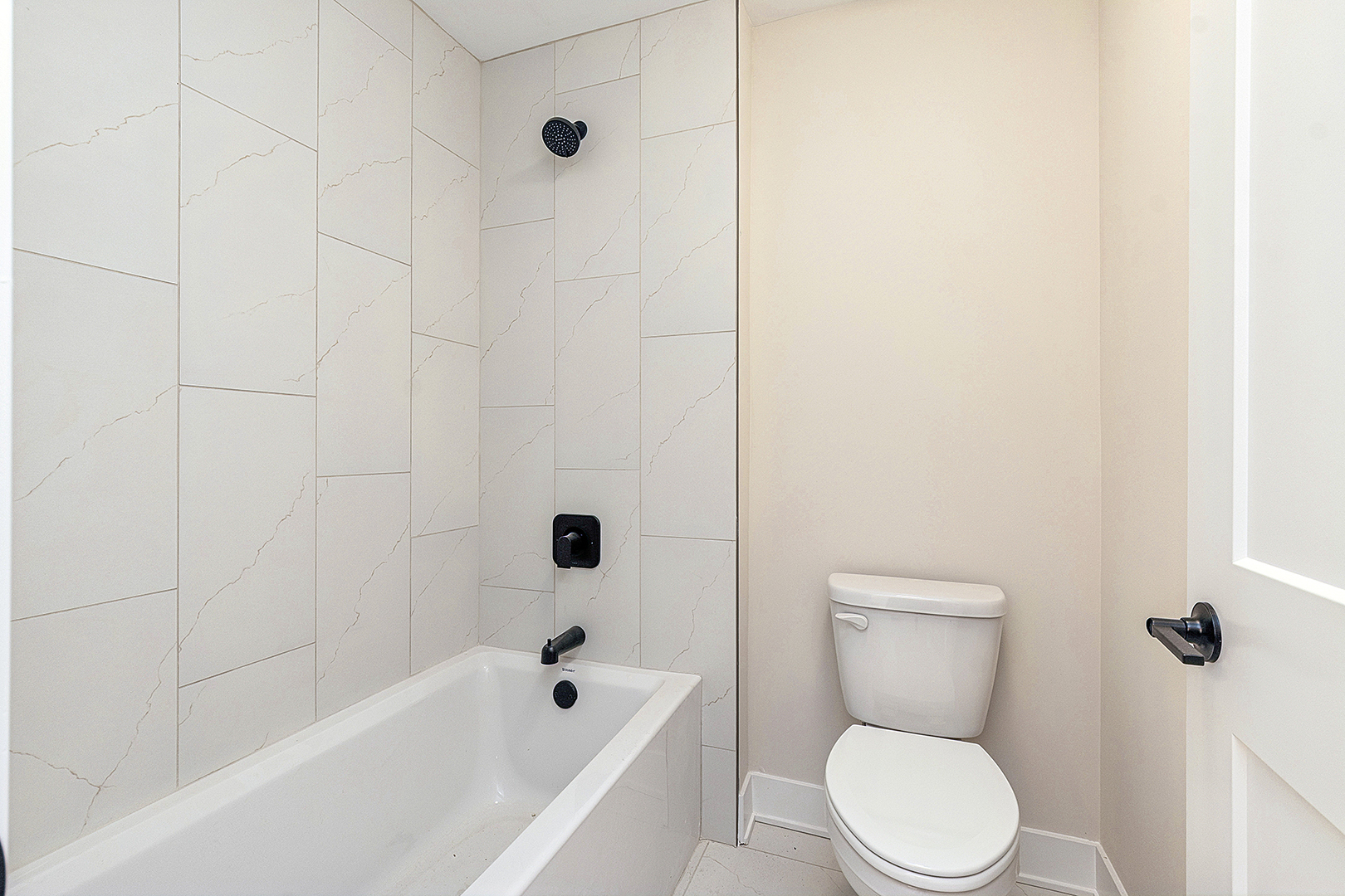 8195 Stanley Trail, Frankfort, IL 60423