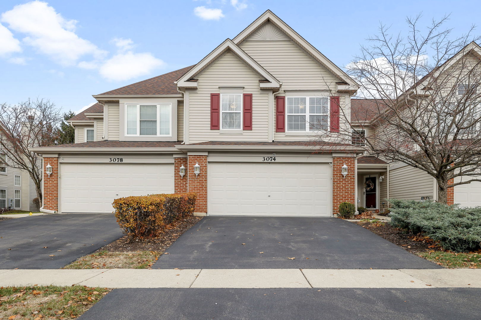 3074 Renard Lane, St. Charles, IL 60175