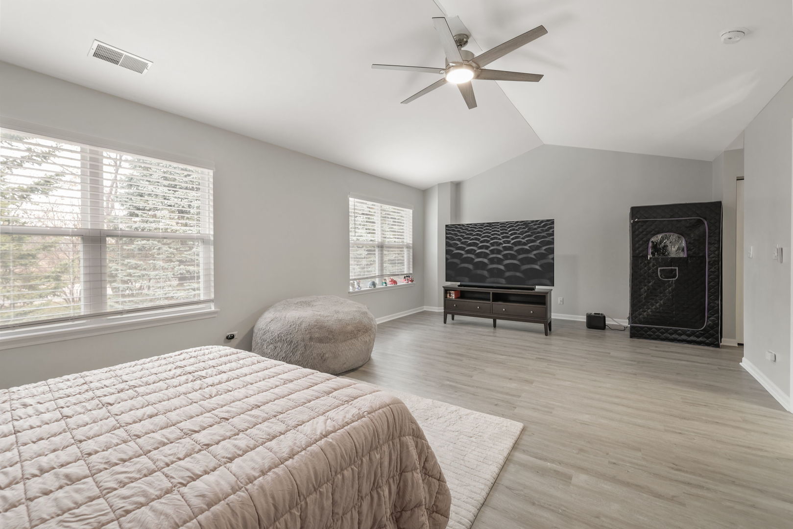 3074 Renard Lane, St. Charles, IL 60175