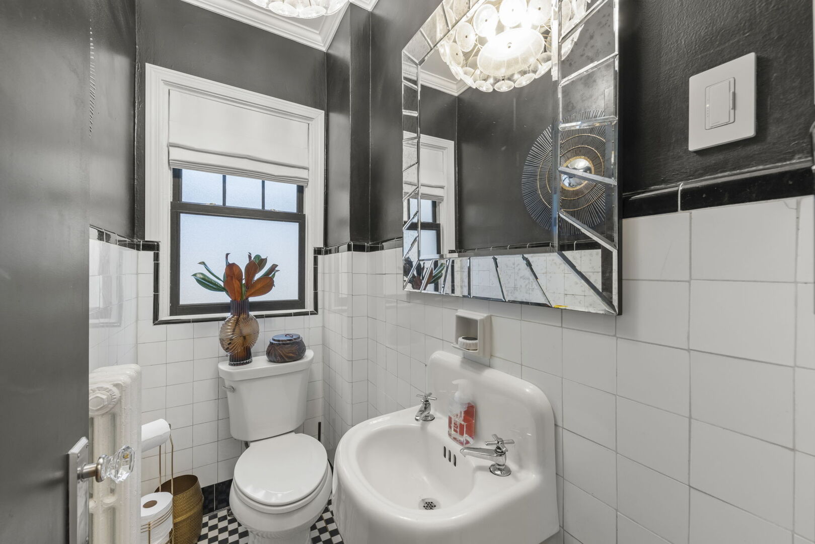 578 Lee Street, Glen Ellyn, IL 60137