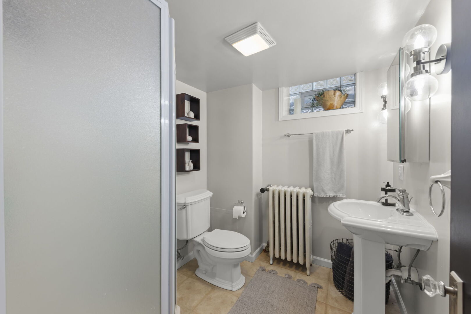 578 Lee Street, Glen Ellyn, IL 60137