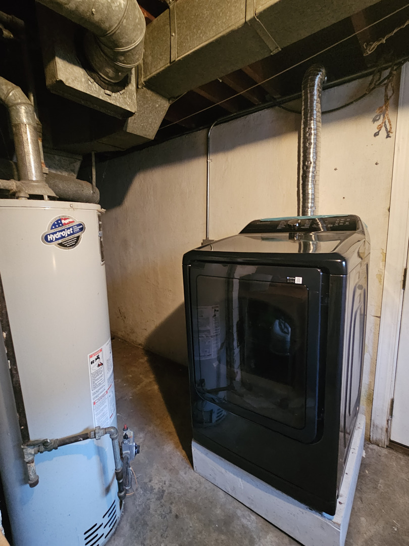 219 Village Drive, Northlake, IL 60164