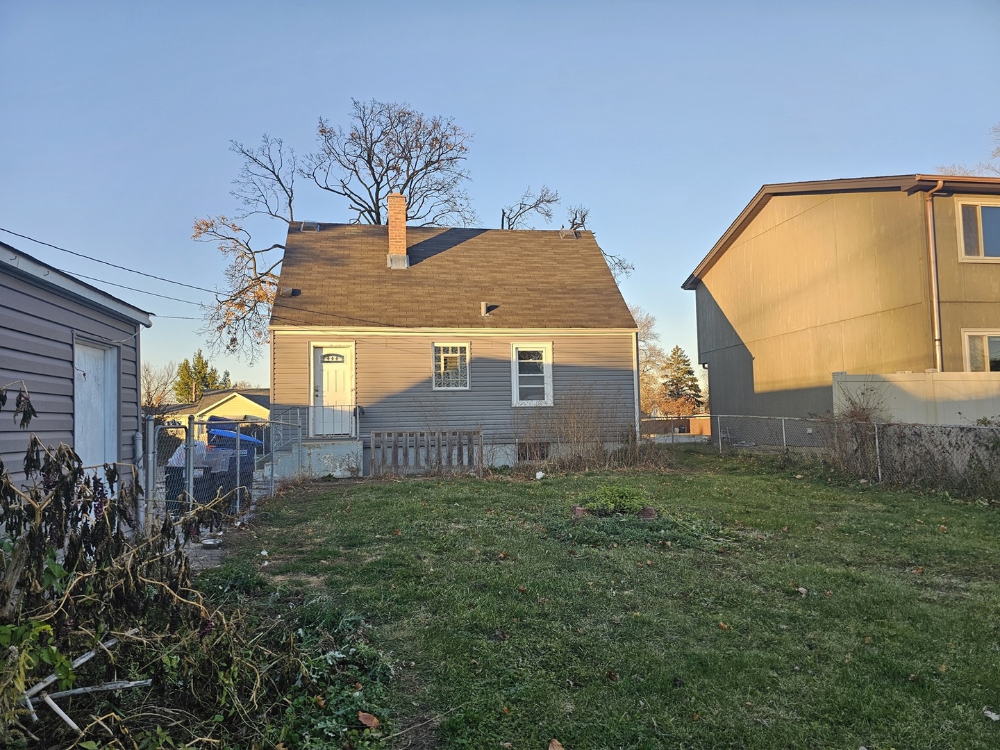 219 Village Drive, Northlake, IL 60164