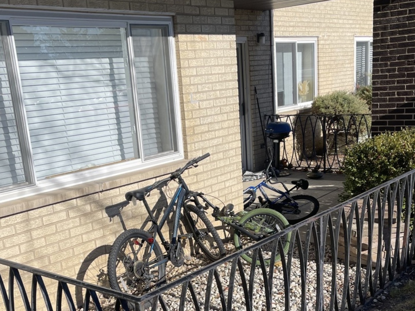 535 S Cleveland Avenue #101, Arlington Heights, IL 60005