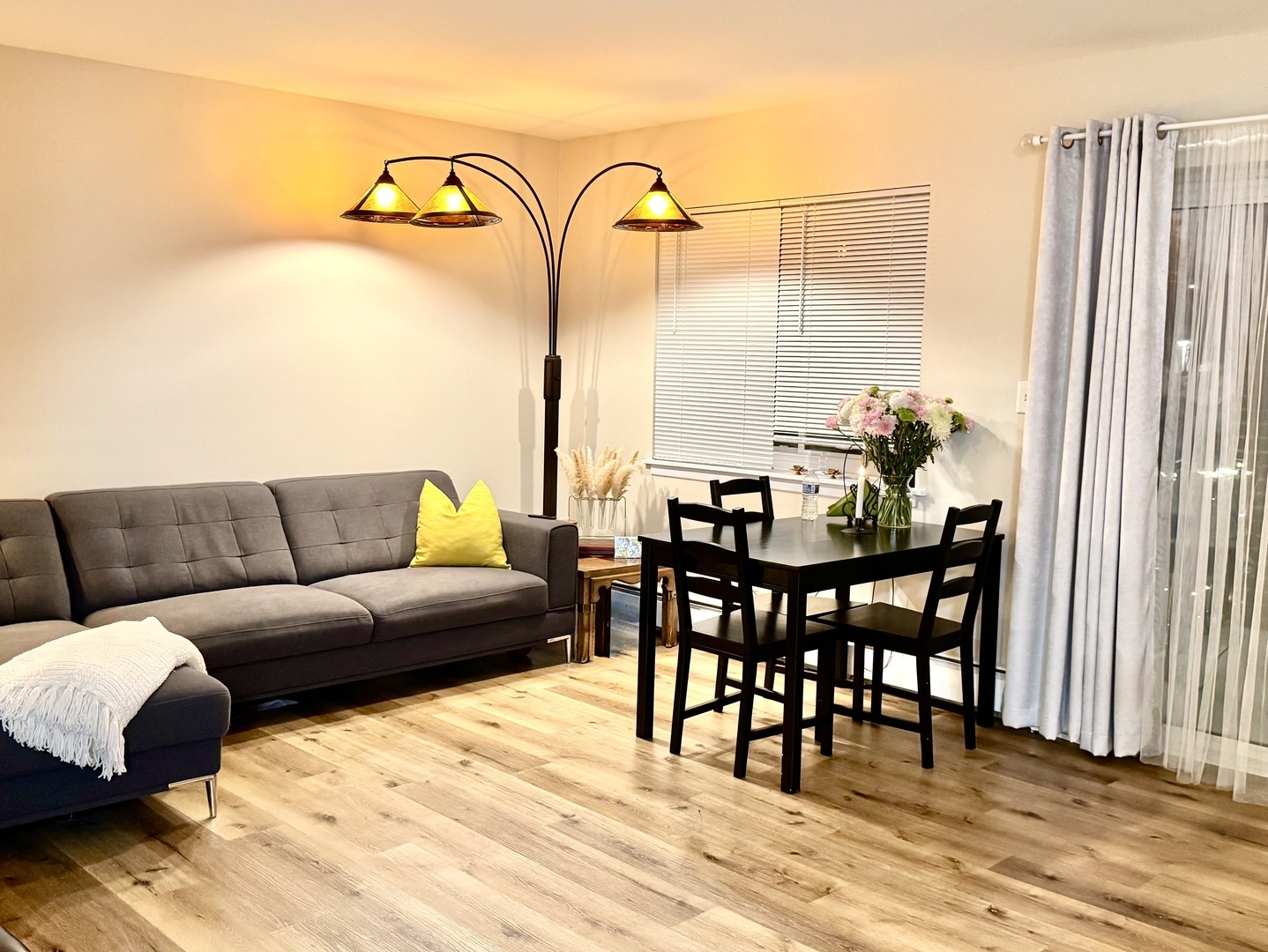 535 S Cleveland Avenue #101, Arlington Heights, IL 60005