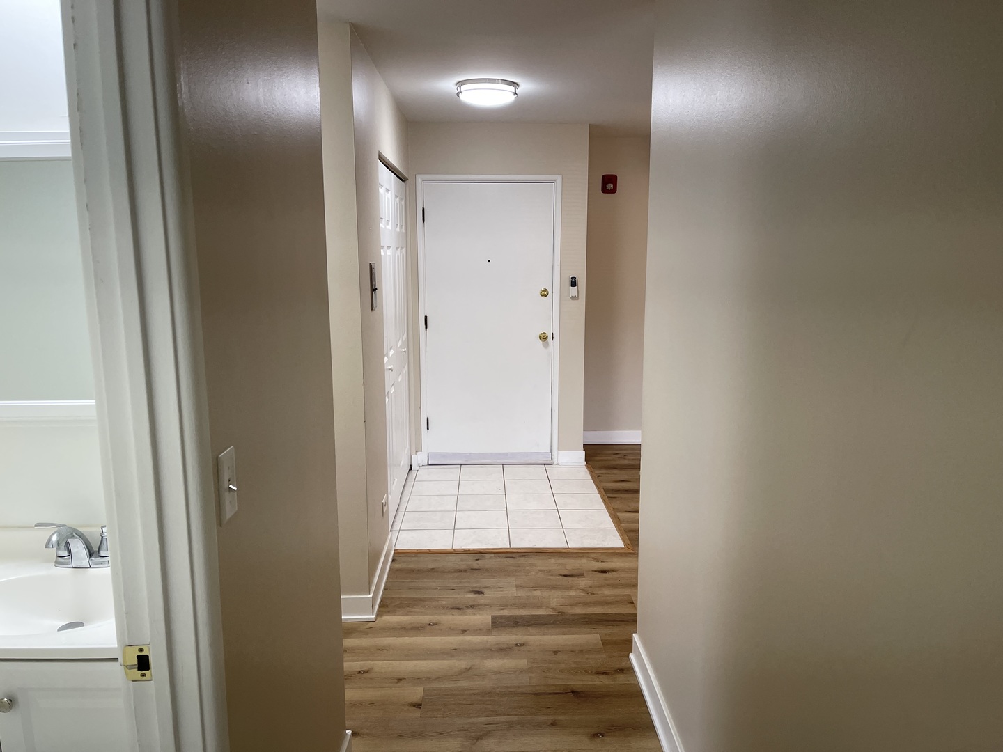 535 S Cleveland Avenue #101, Arlington Heights, IL 60005