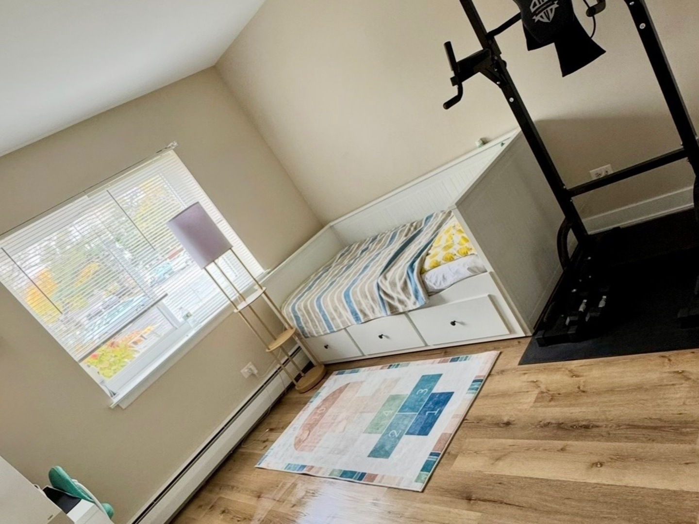 535 S Cleveland Avenue #101, Arlington Heights, IL 60005