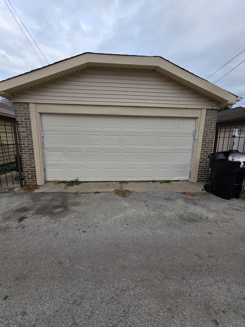 9250 S Ada Street, Chicago, IL 60620