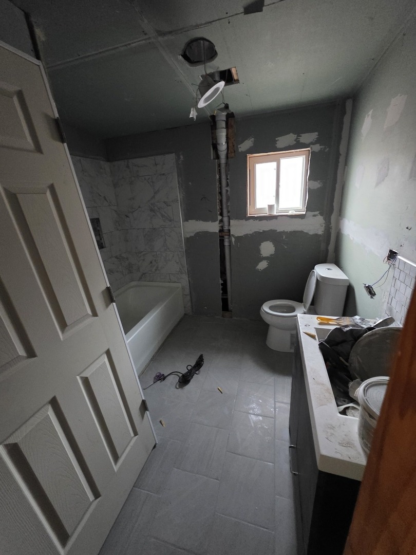 9250 S Ada Street, Chicago, IL 60620