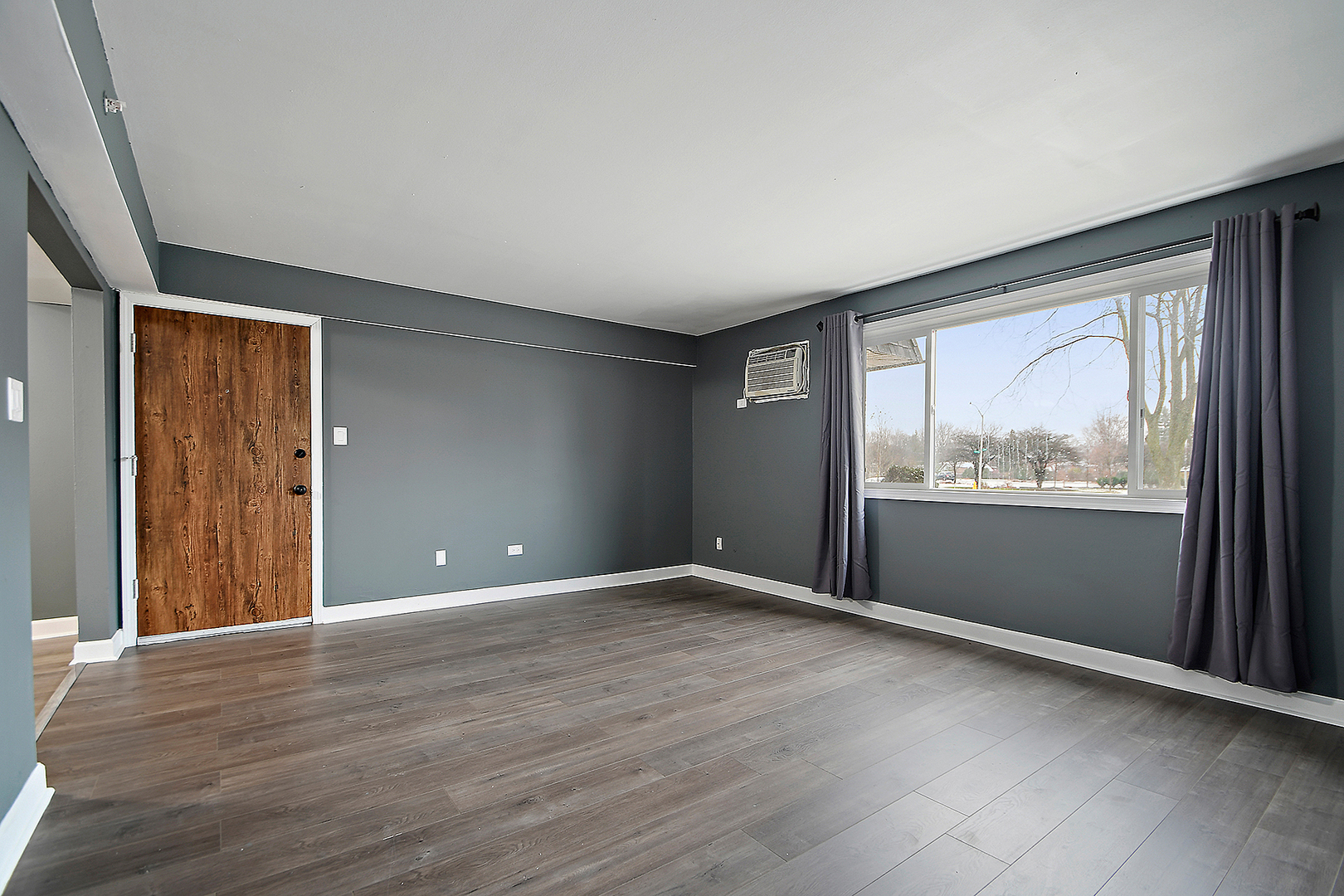 17204 71st Avenue #1, Tinley Park, IL 60477