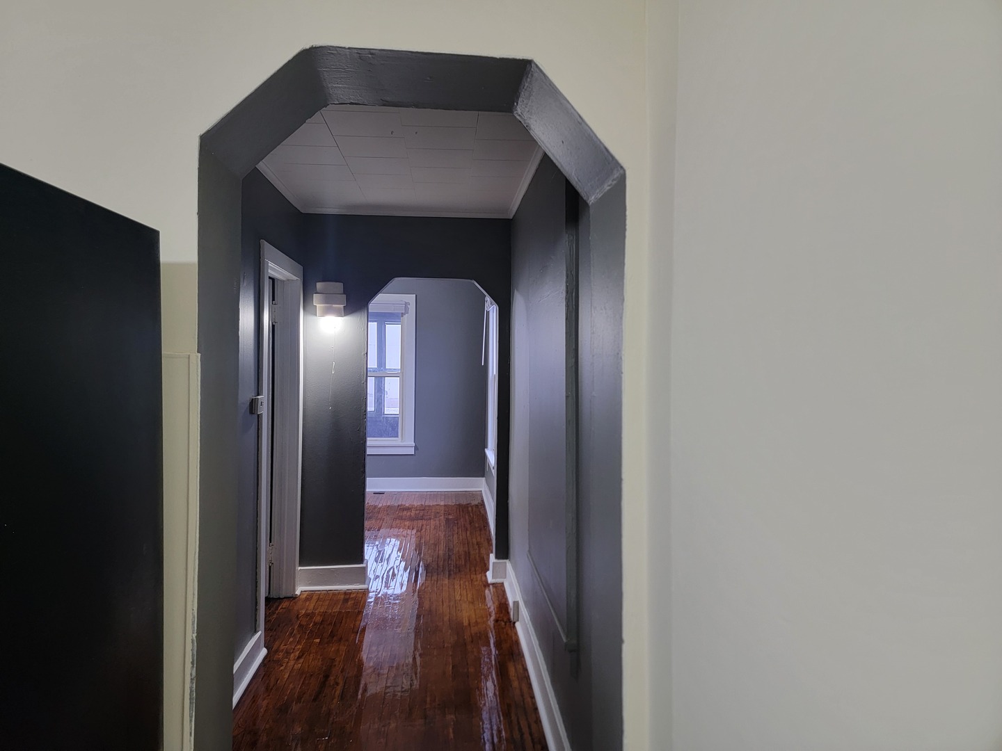 406 E Oakland Avenue, Bloomington, IL 61701