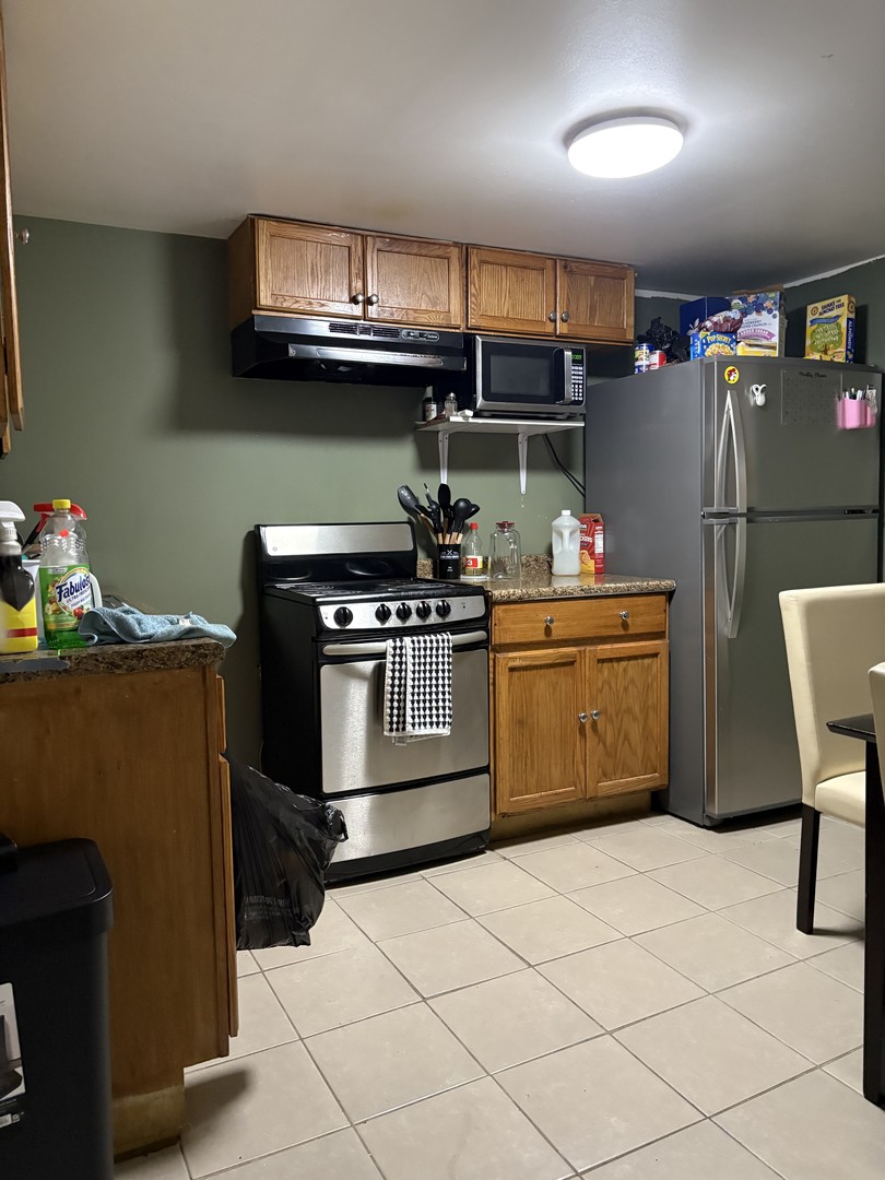 3924 N Sawyer Avenue, Chicago, IL 60618