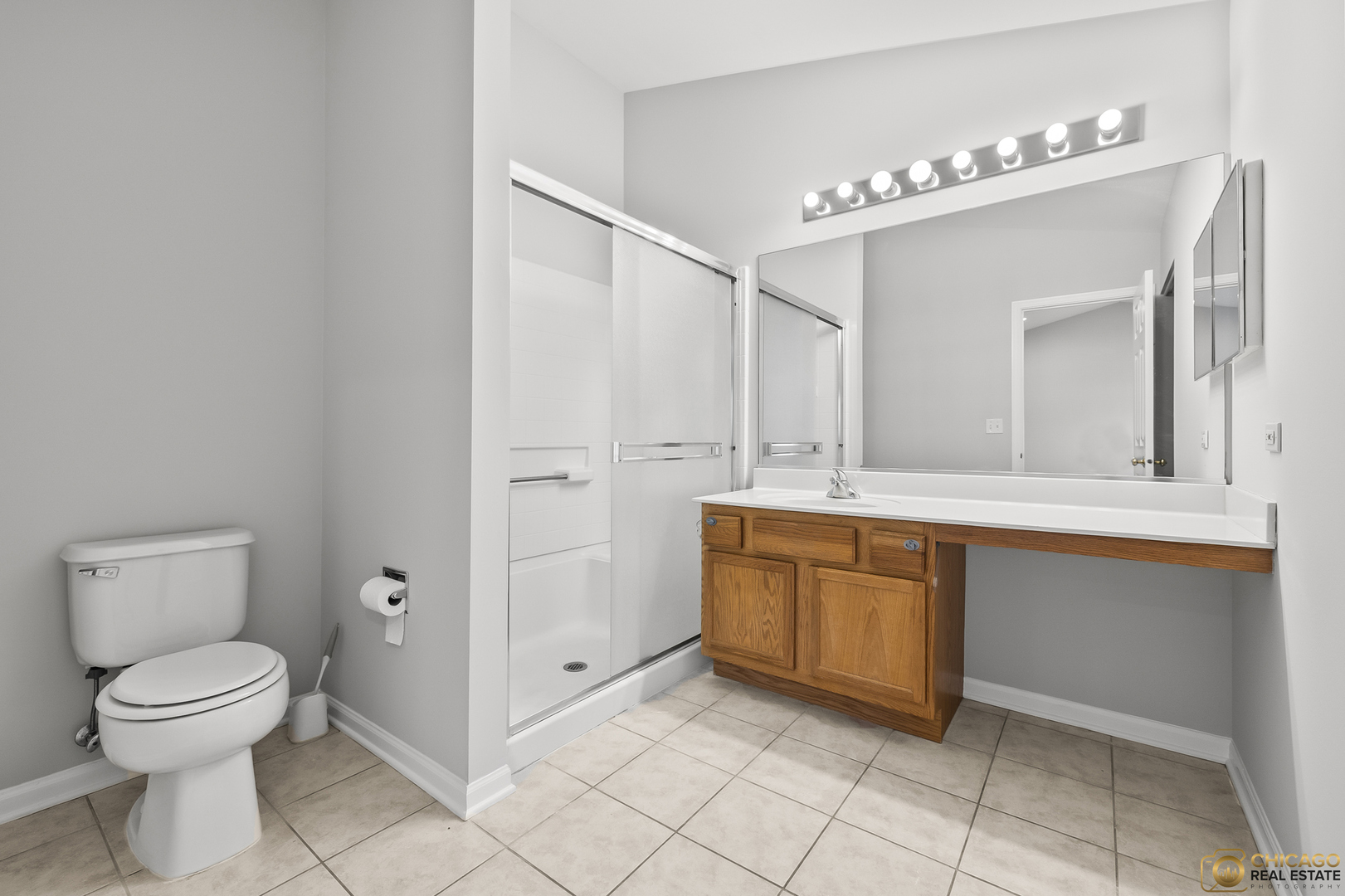 600 Creekside Circle #600, Gurnee, IL 60031