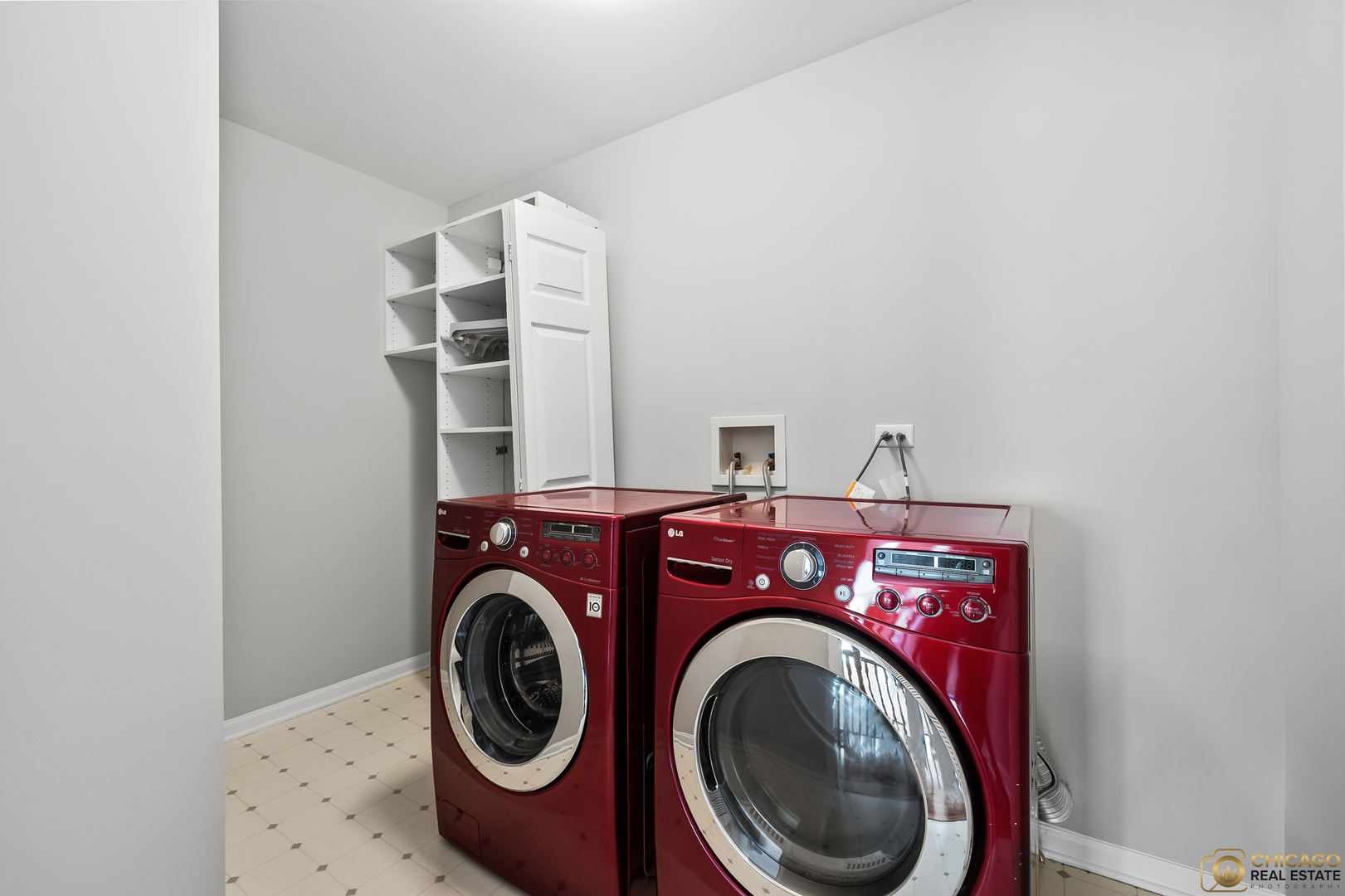 600 Creekside Circle #600, Gurnee, IL 60031