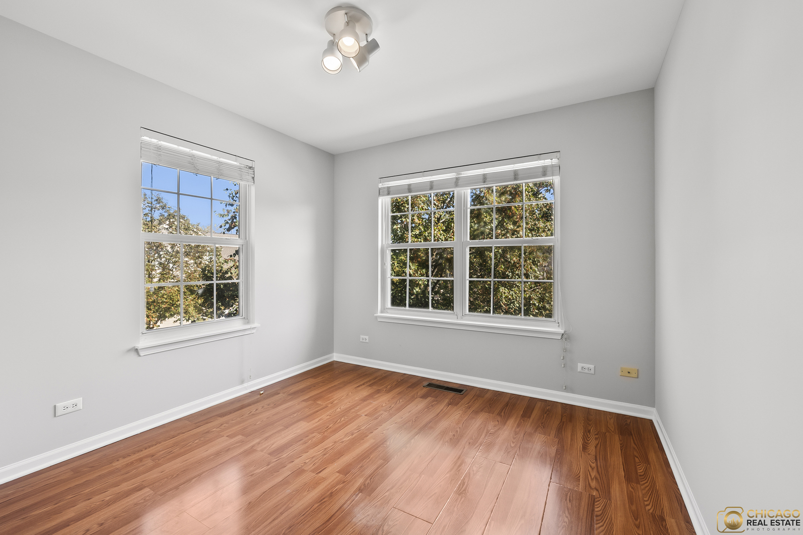 600 Creekside Circle #600, Gurnee, IL 60031